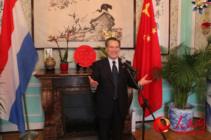 曾憲柒大使