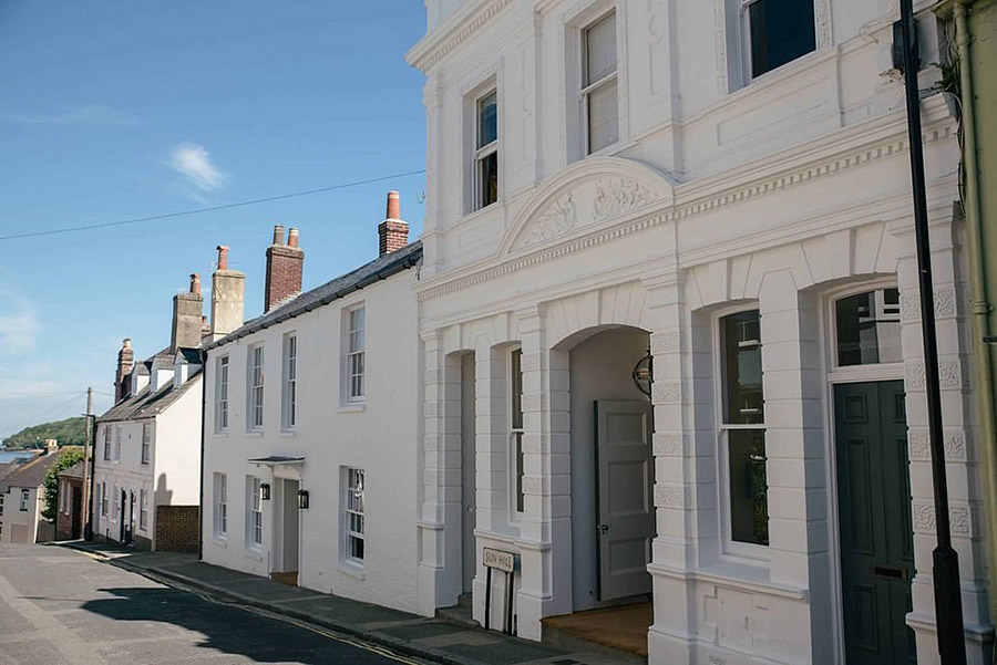 λڿ˹CowesNorth HouseǑ؍uIsle of WightϵһҾƷƵ